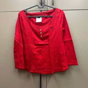 Gilly Hicks tee- NEVER WORN